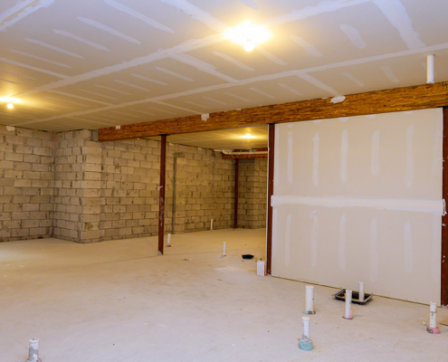 RETROFITTING RADIANT FLOOR HEATING ON AN UNINSULATED SLAB